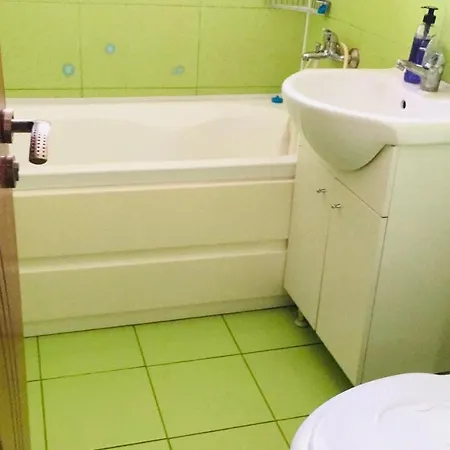 Military Friendly Near Train Station Κονστάντζα